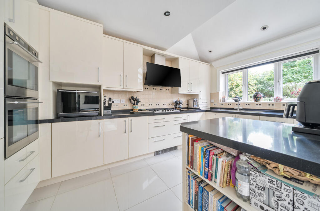 1317315-6-6865757...