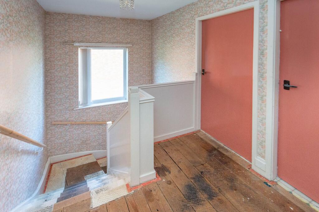 ENTRY HALLWAY AND LANDING