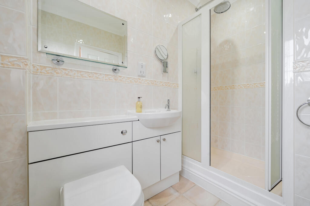 Ensuite Shower Room
