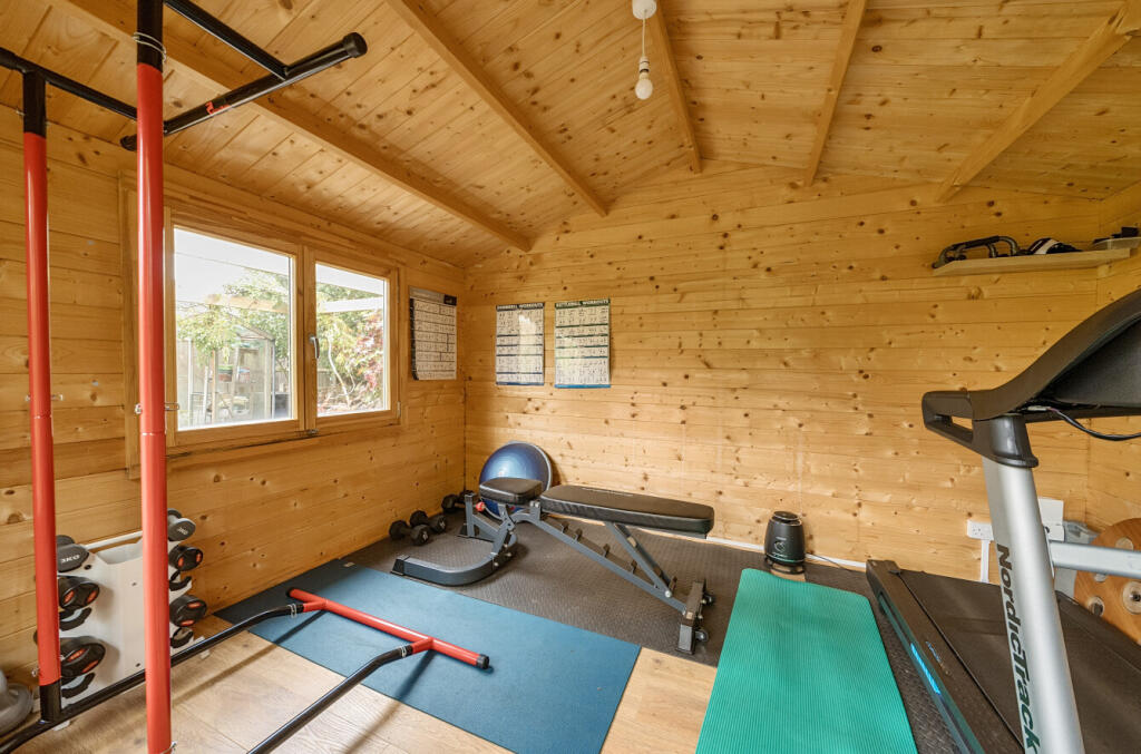 1363340-25-68e956...