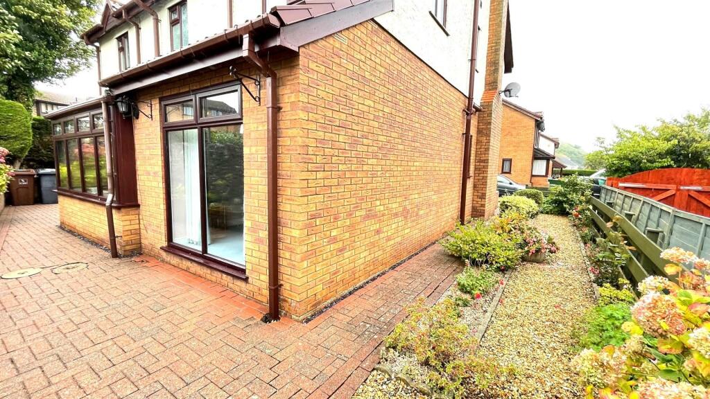 REAR GARDEN AREA