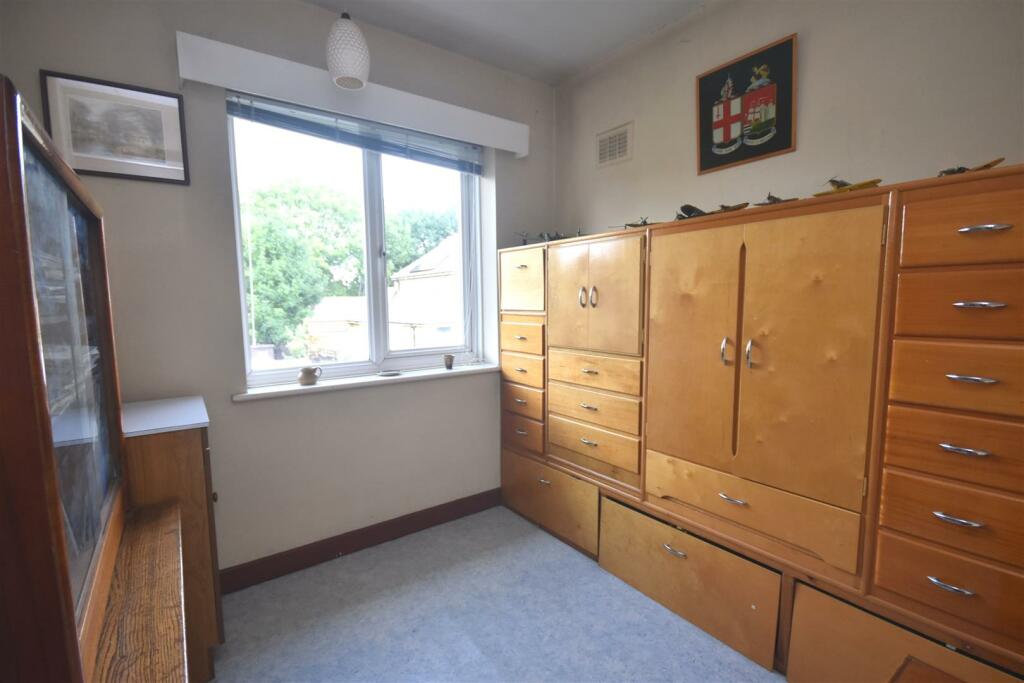 Bedroom 3.jpg
