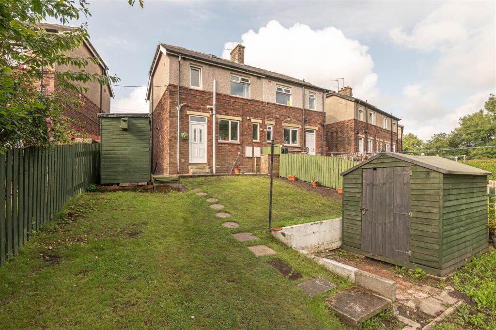 08 - 50 Pollitt Ave HX6 1LE.jpg