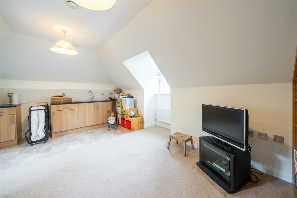 Snug.jpg