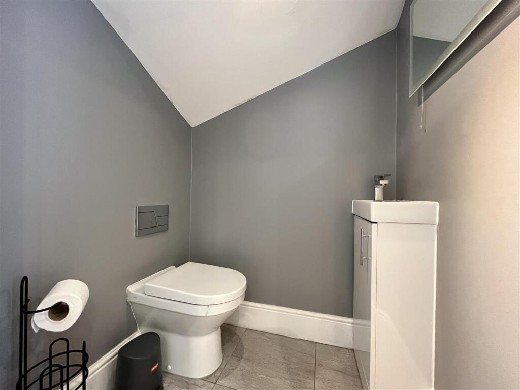 Ground Floor WC