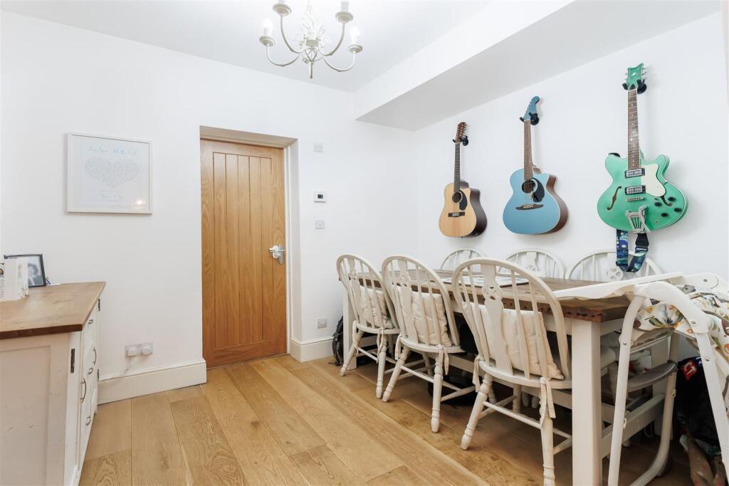 Laundry Cottage (17).jpg