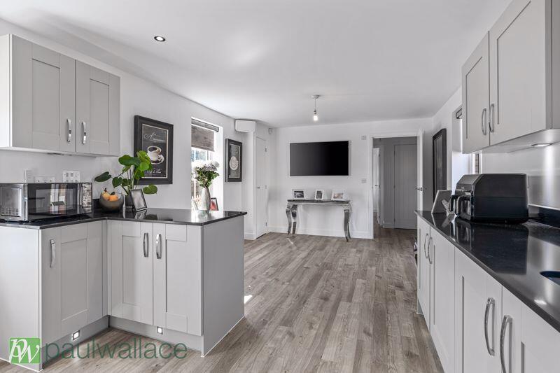 Kitchen / Breakfast Room