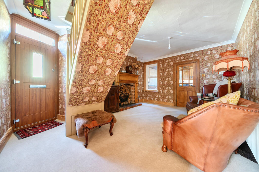 1353704-10-68c7de...