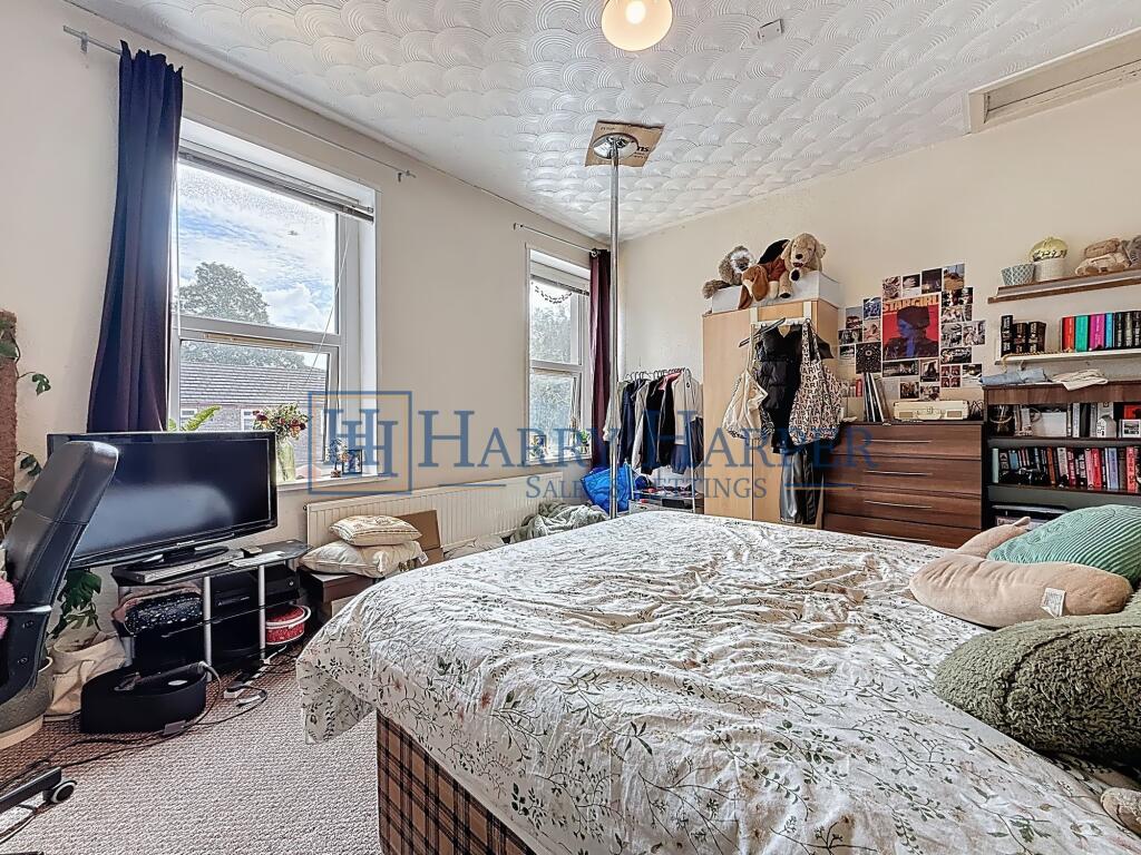 First Floor Front Bedroom