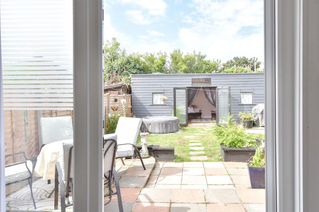 Internal Lifestyle Photograph