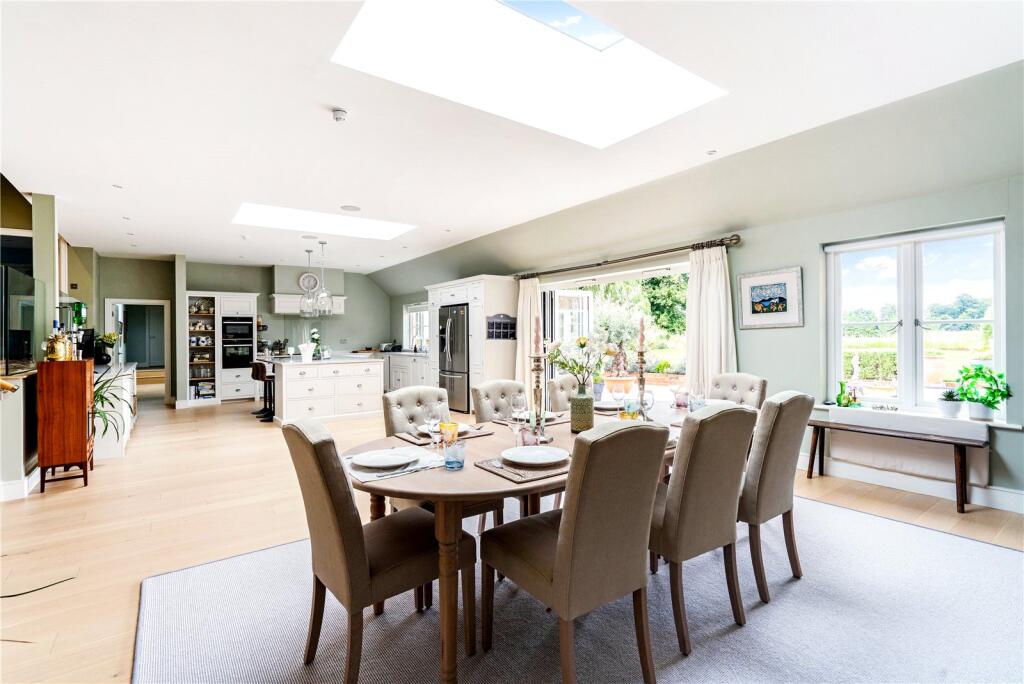 Breakfast Kitchen