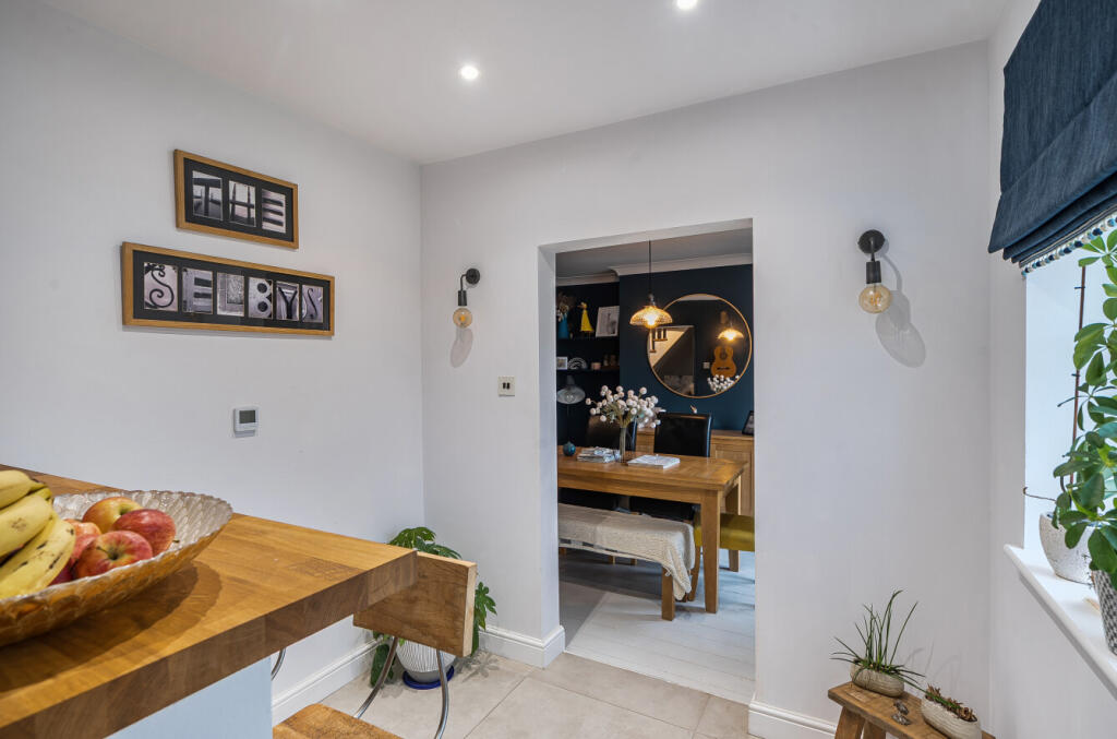 1396444-19-695fa8...