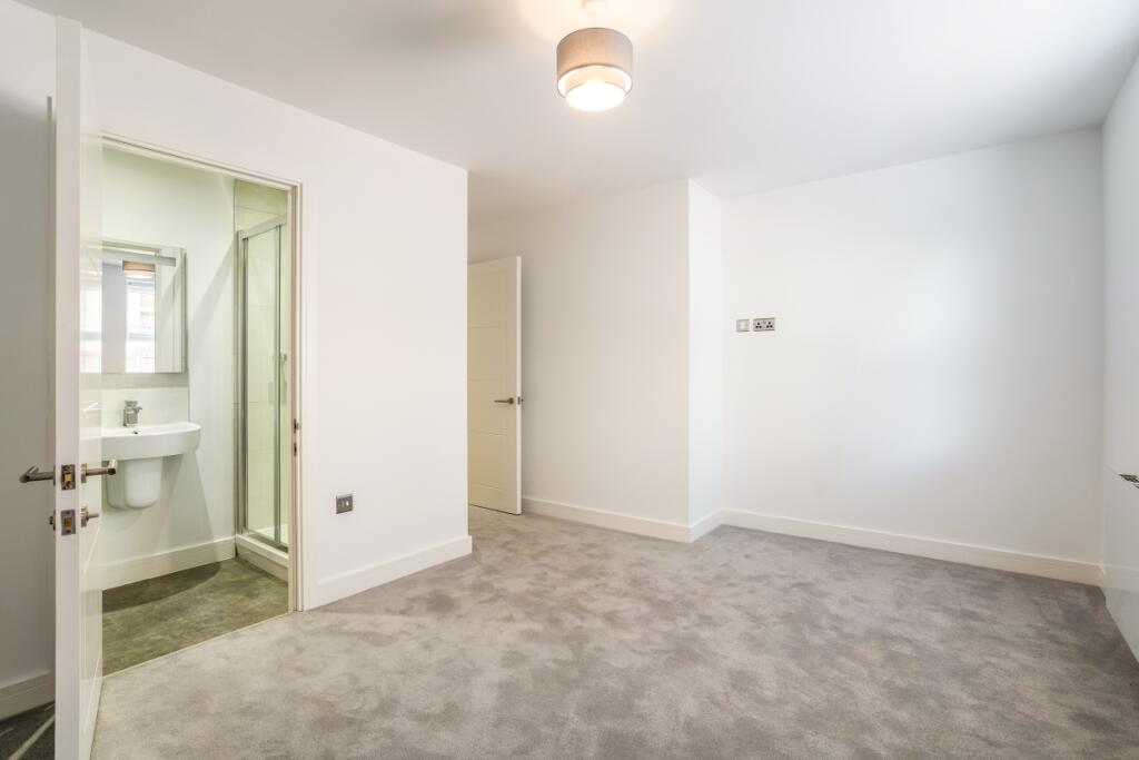 FLATS B Warwick H...
