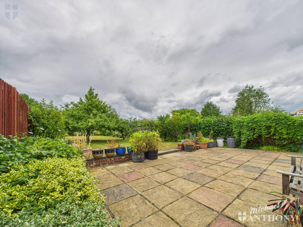 CAM03218G0-PR0723-STILL021