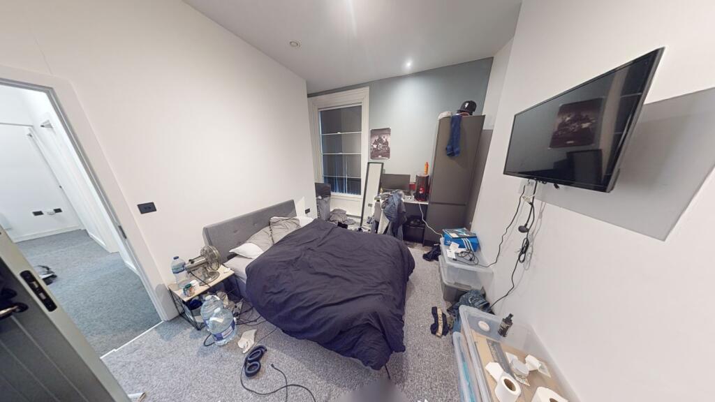 Bedroom 4 (1)