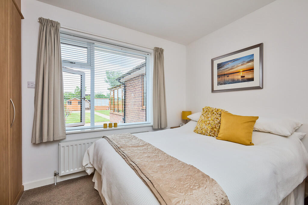 Edward Knight 202...