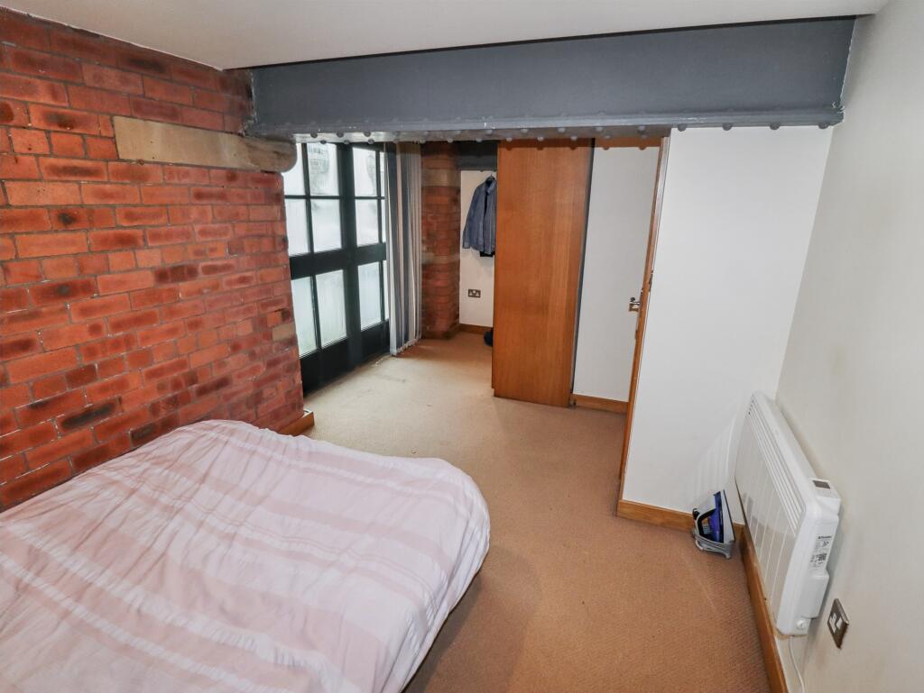 20251008062639 IMG 2752 GbycR T202510091419.jpg