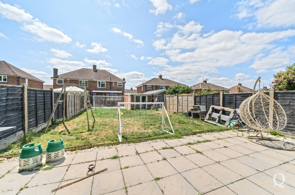 647cf381-886e-469...