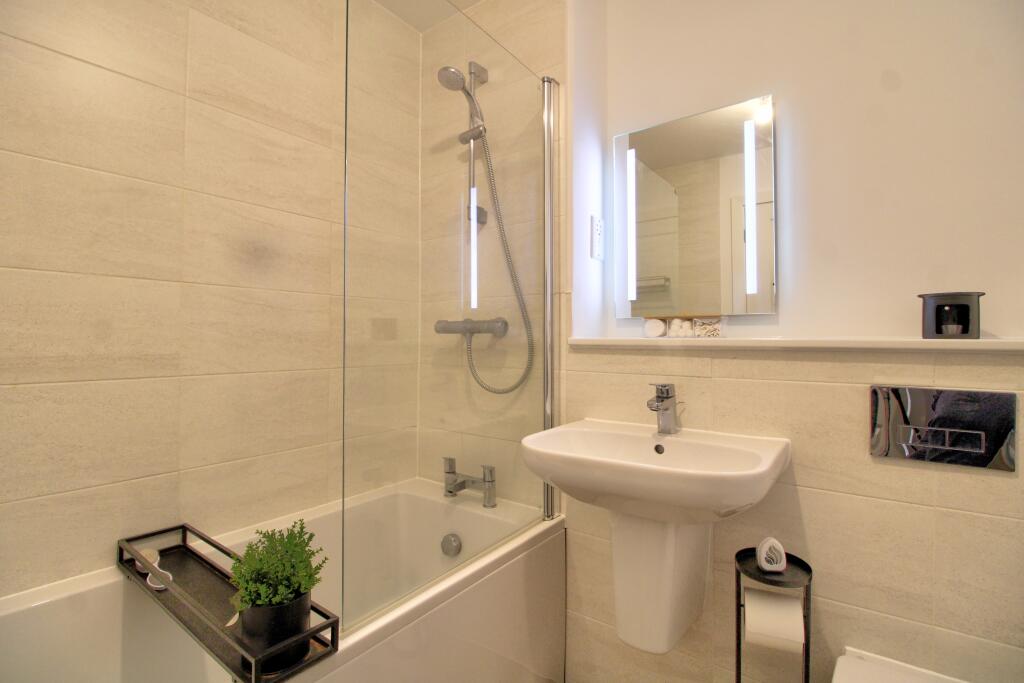 IMG_2288_89_90_Interior 4