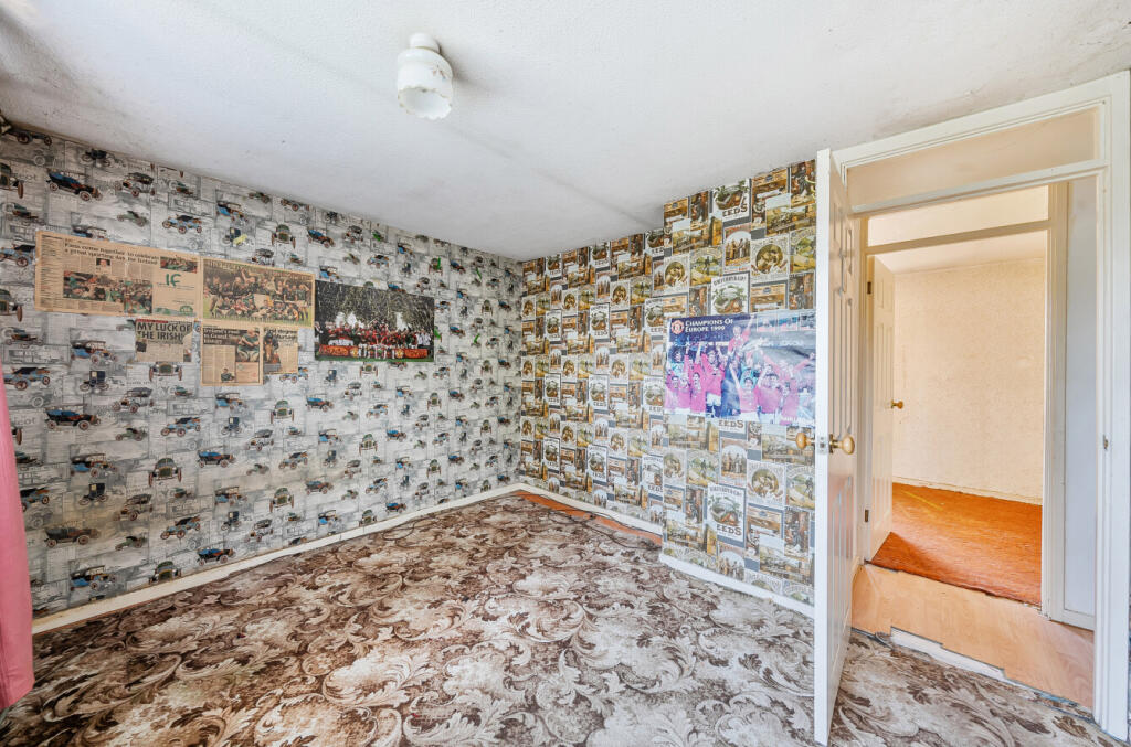 35-68238f67eb6fc-...