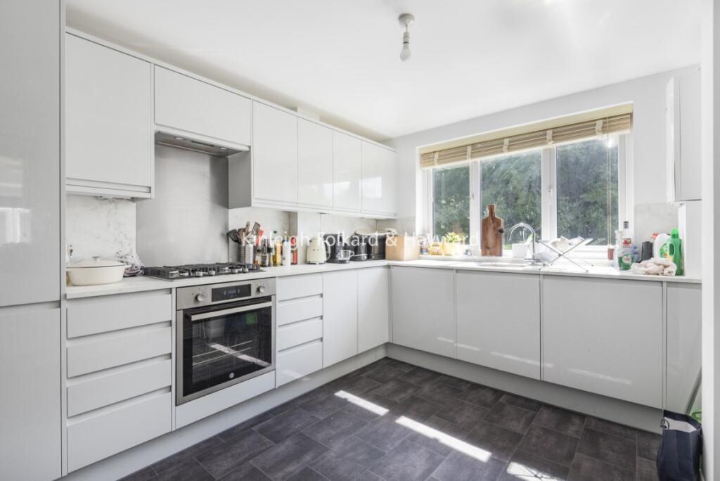 281c0d0f-b6d0-4d66-b