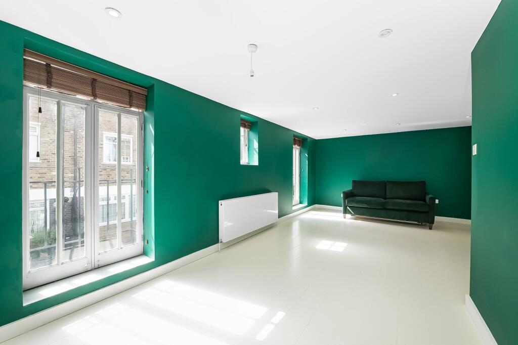 1st Floor Bedroom