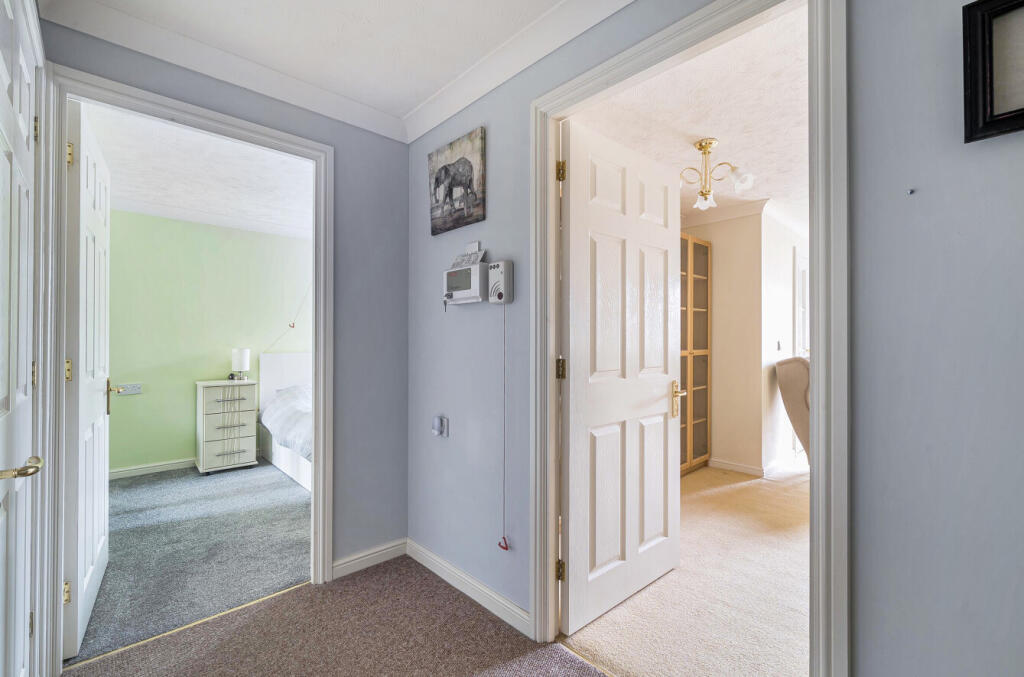 1375048-15-690377...