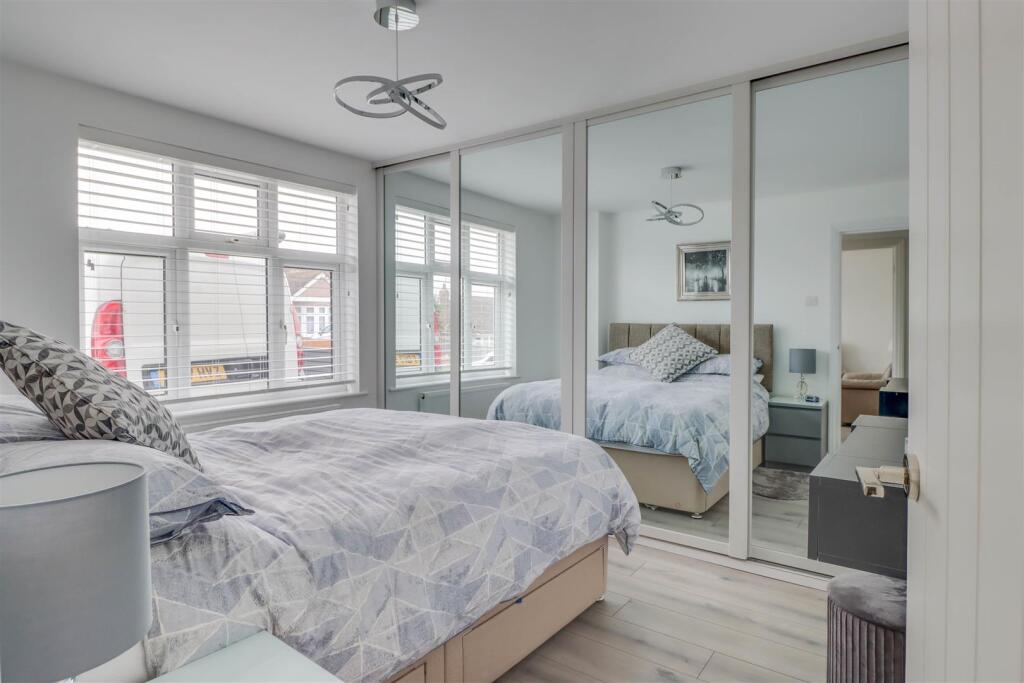 22 MARGARITE INSIDE-4.jpg