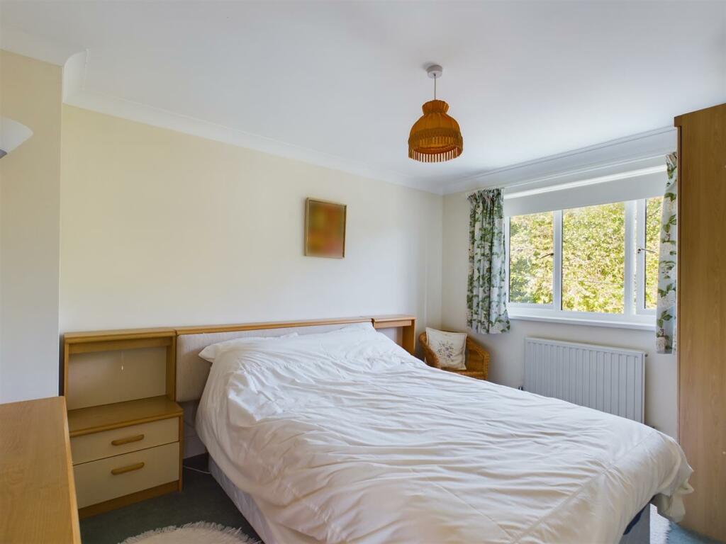 Bedroom 2.jpg