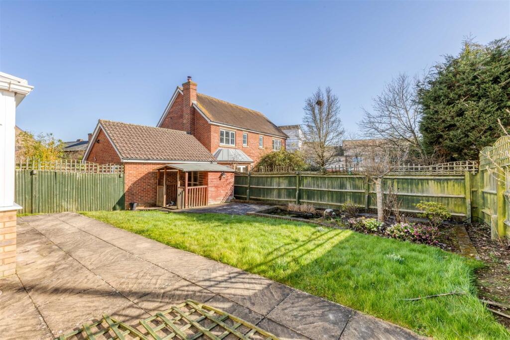 3 Dollimere Close-15.jpg