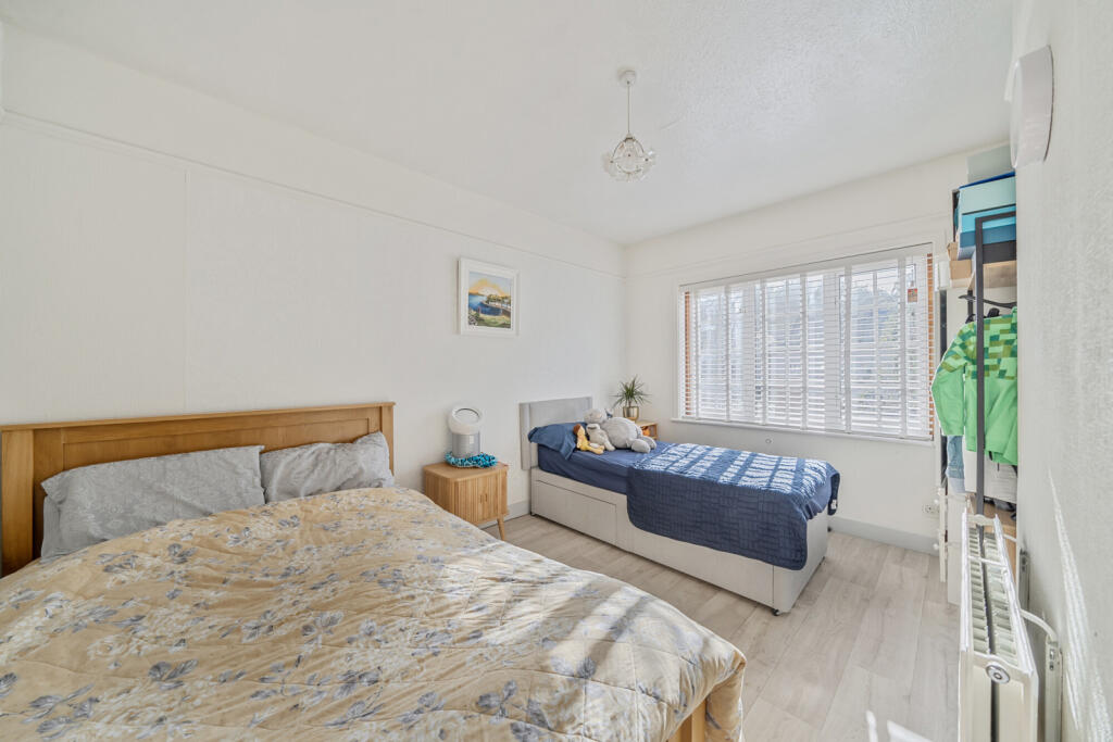 1357727-1-68d1886...