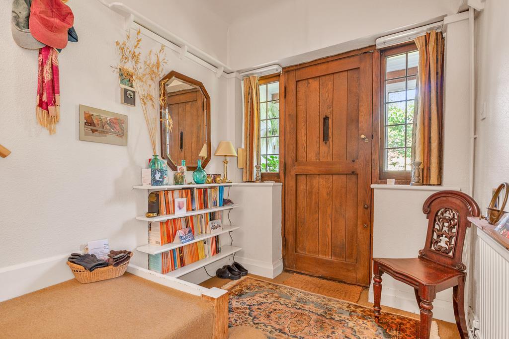 4 Vernon Walk -8.jpg