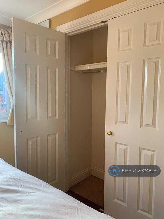 Bedroom - Fitted Wardrobes