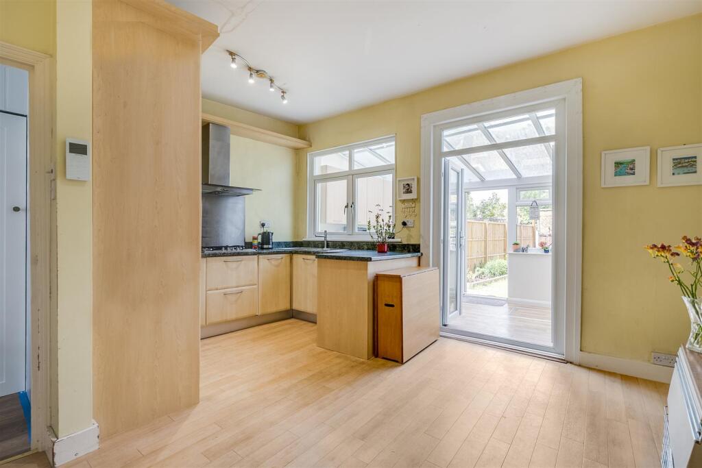 Kitchen/Dining Room