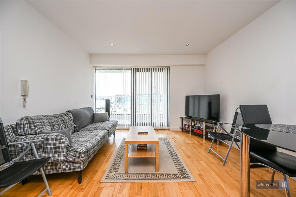 Living Room/Diner