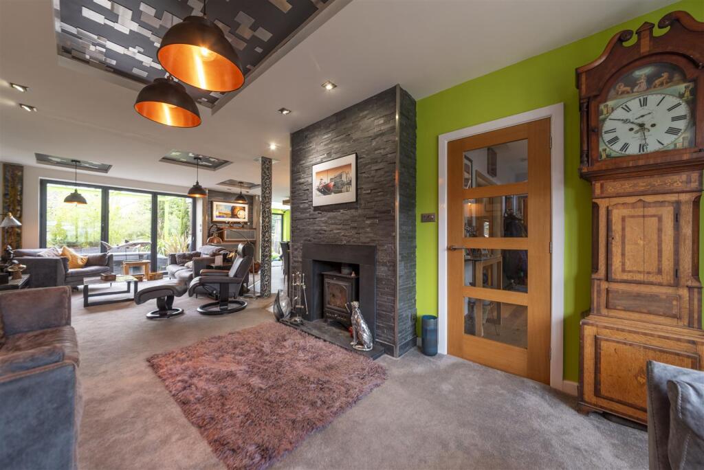 Lounge/Kitchen/Dinning Room
