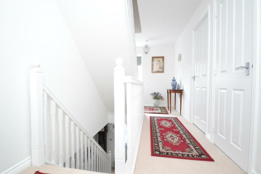 Galleried Landing.JPG