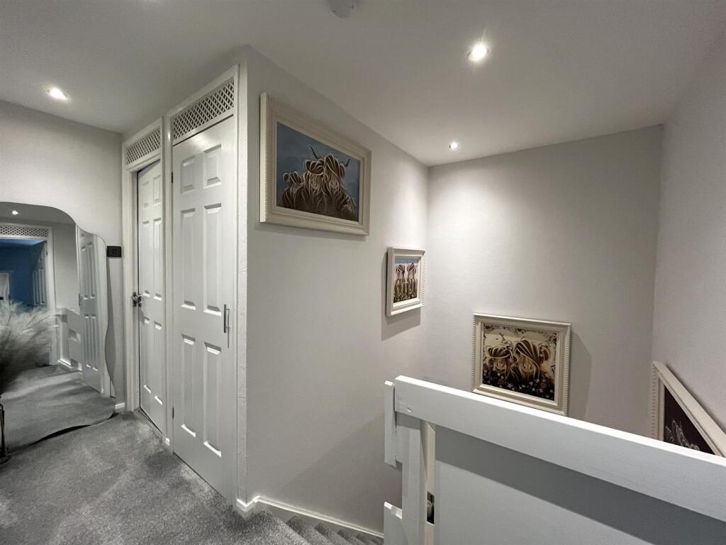 STAIRCASE AND LANDING