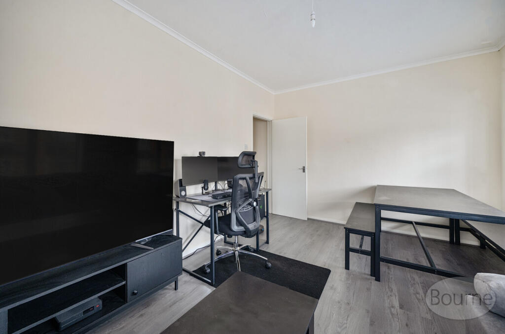 6fa61c98-c32e-43a...