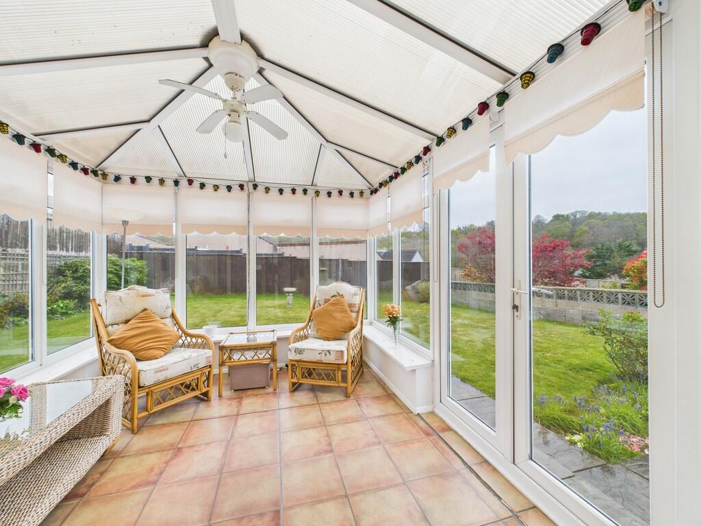 CAM02089G0-PR0458...