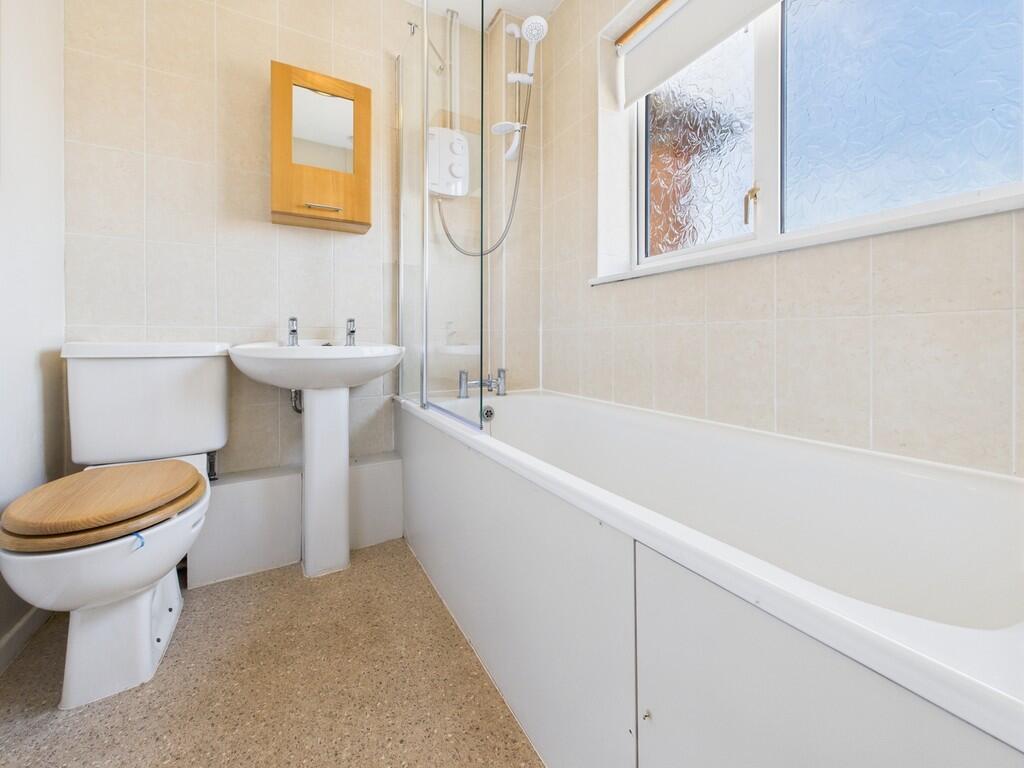 CAM02854G0-PR0413...