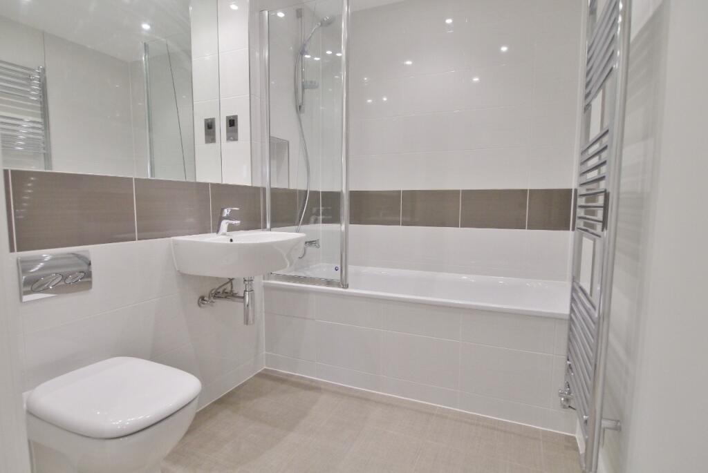 Bath / Shower Room
