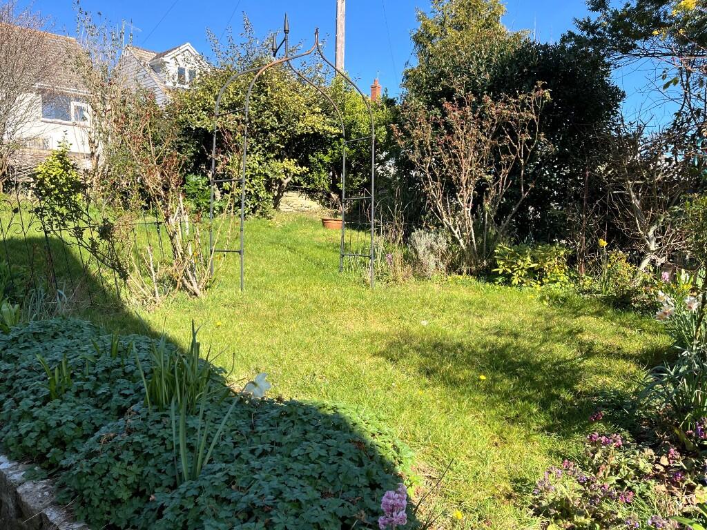 Side garden