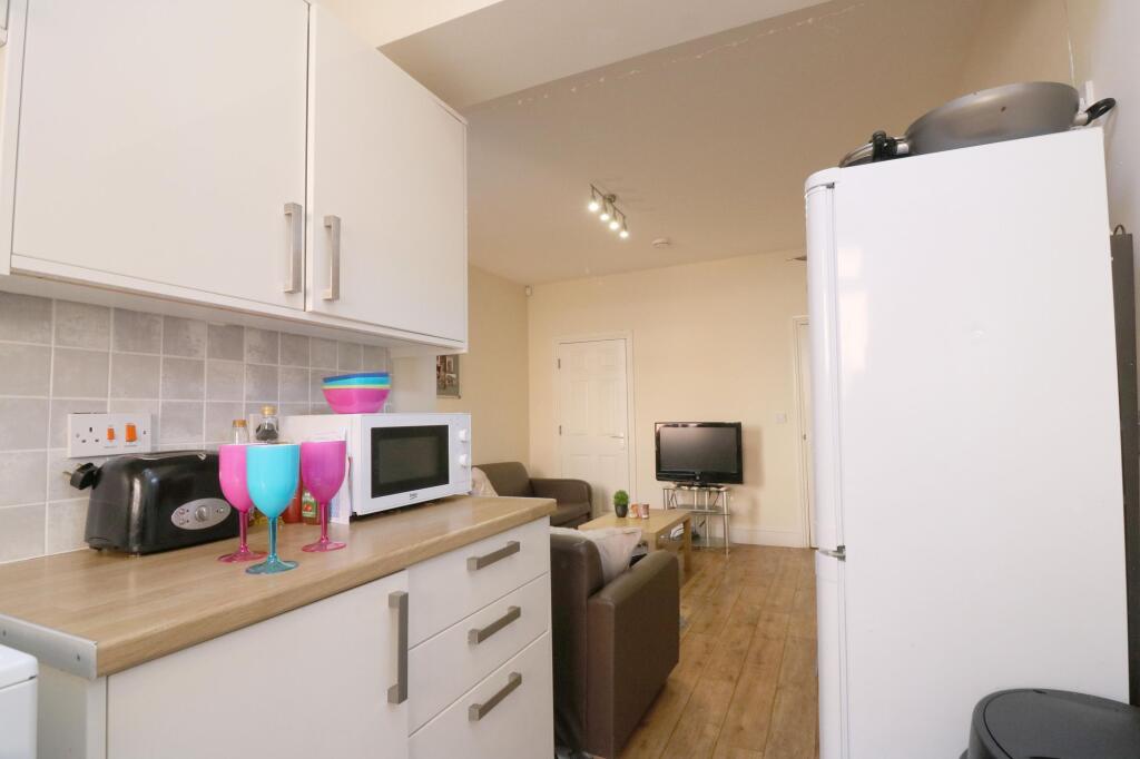 LIVING DINING KITCHEN WITH OFF SHOT KITCHEN