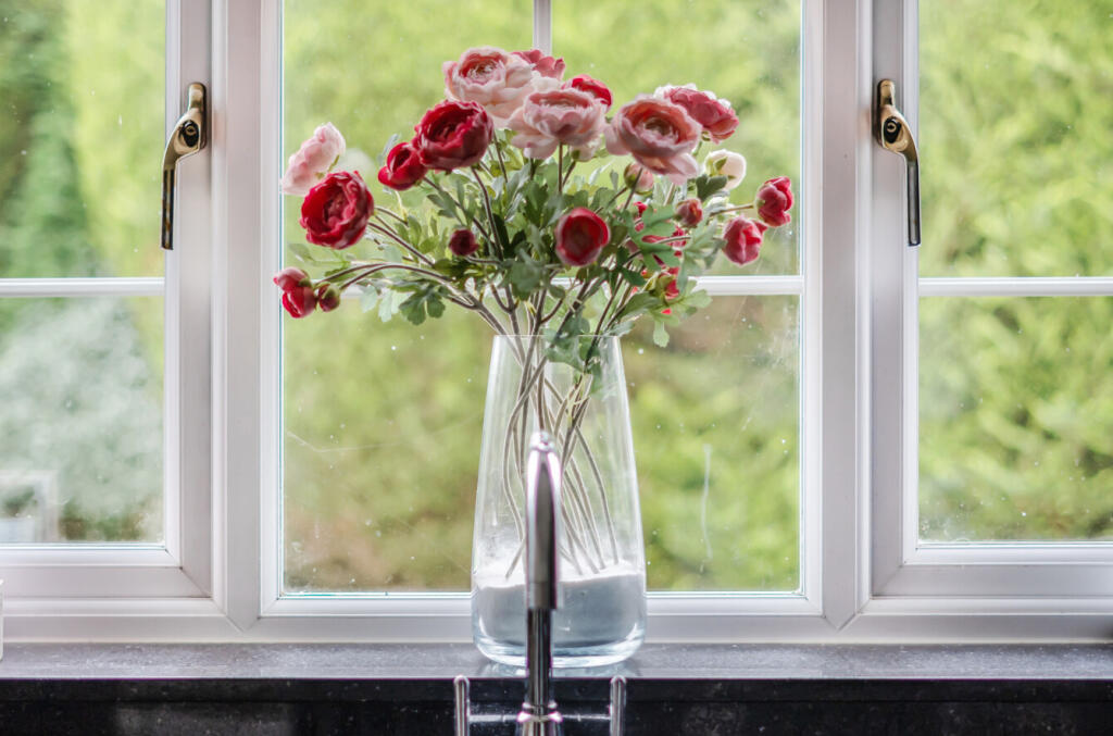 1385280-27-69283c...