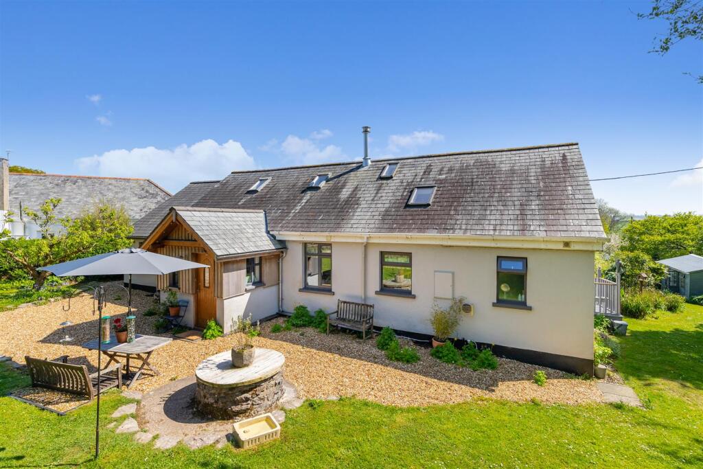 A04 - Highfield Culver Lane South Brent - 250430.j