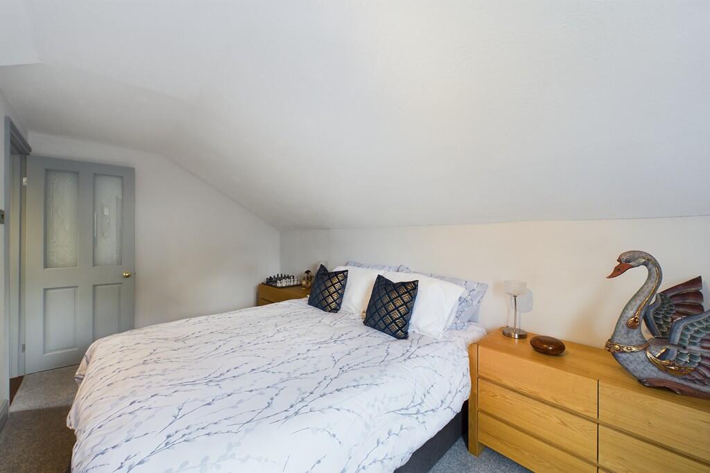 CAM01689G0-PR0401...