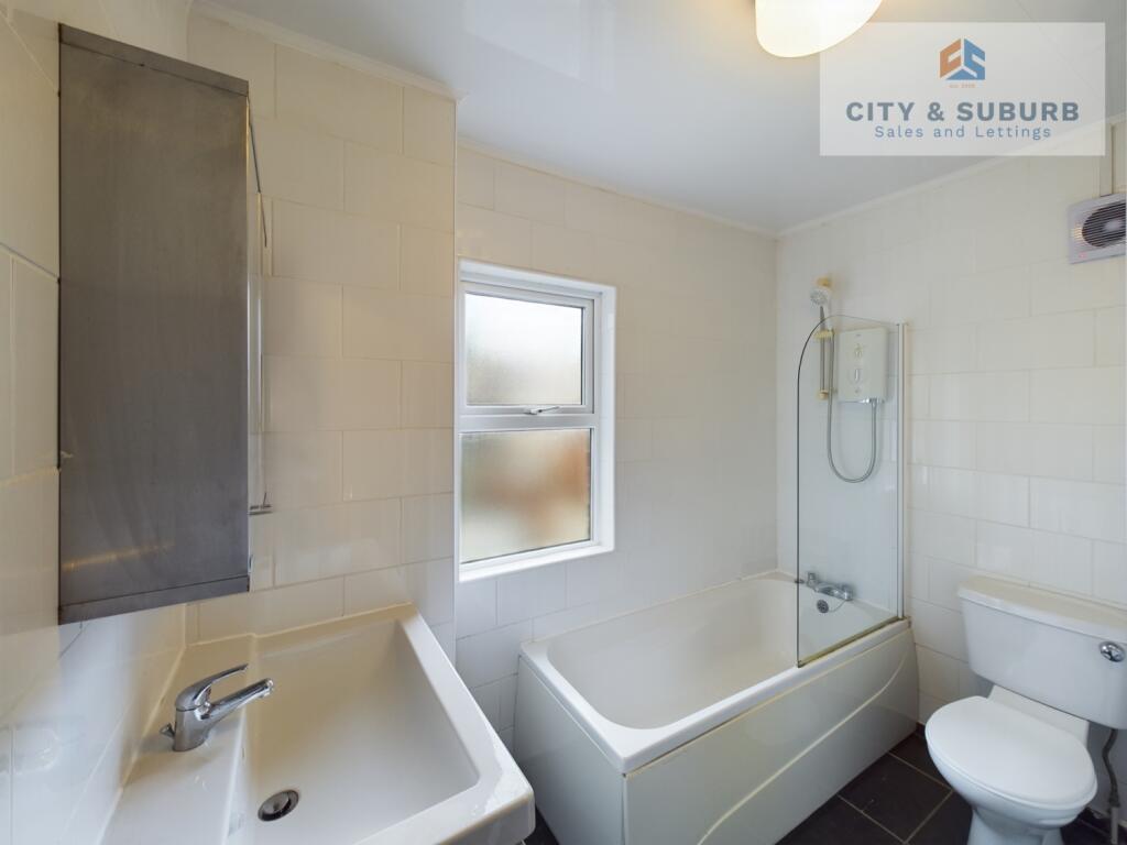 CAM01351G0-PR0110-STILL006