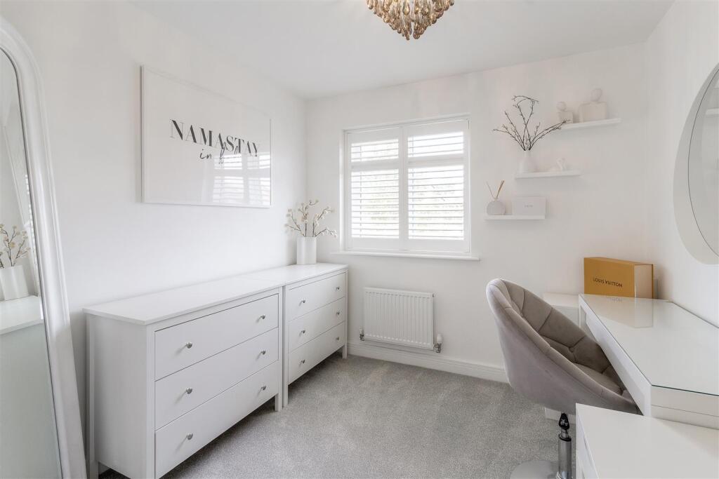 1 Farthington Drive, Nuneaton