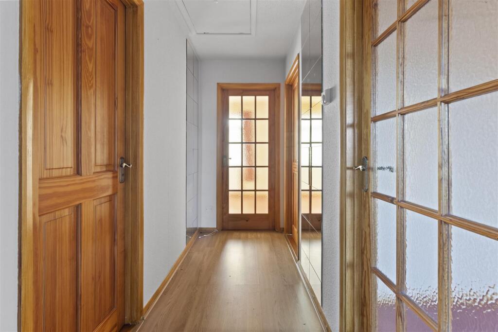 entrance hall.jpg